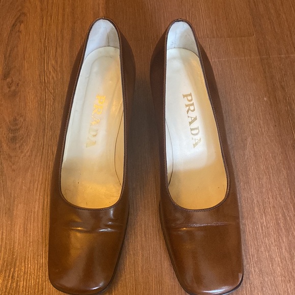 Prada Pumps with squarish tip; w/approx. 2 inch heels. - Picture 3 of 6